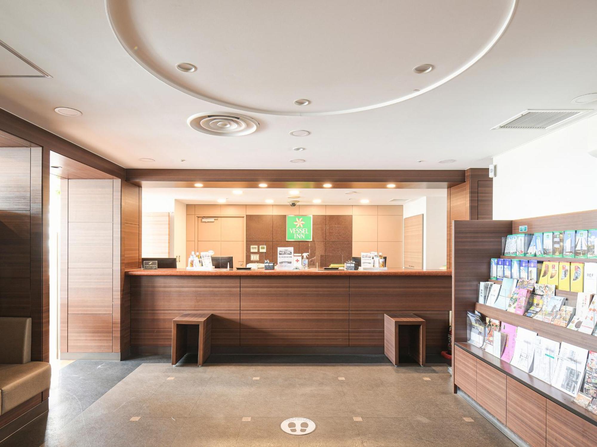 Vessel Inn Yachiyo Katsudai Station Exteriör bild